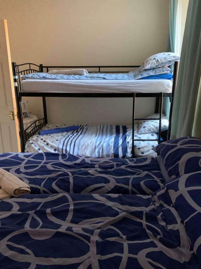 ブラックプール The Blue Moon Bed & Breakfast エクステリア 写真